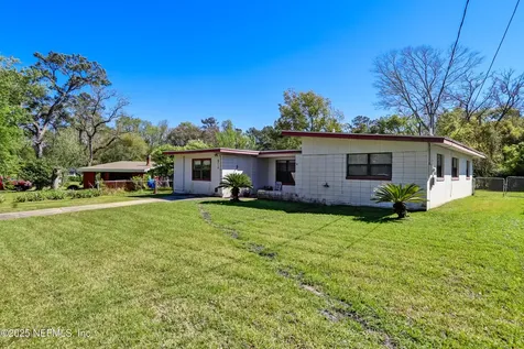 6714 Calvados Avenue Jacksonville FL 32205