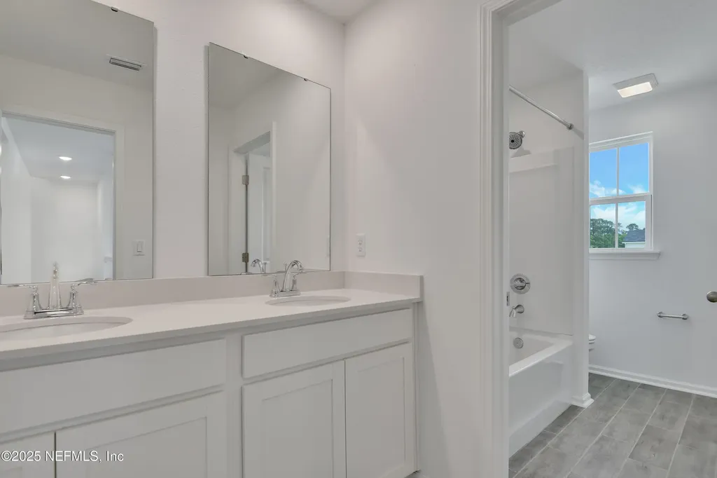2588 Chiefland Lane Jacksonville FL 32254