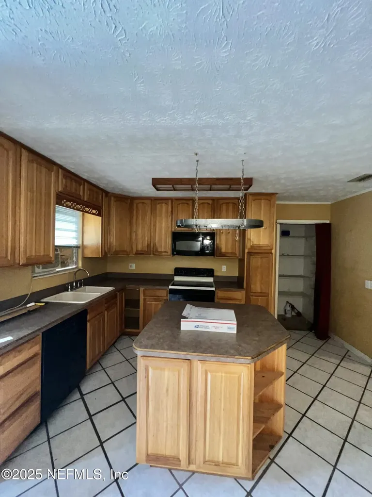 2731 Howard Road Middleburg FL 32068