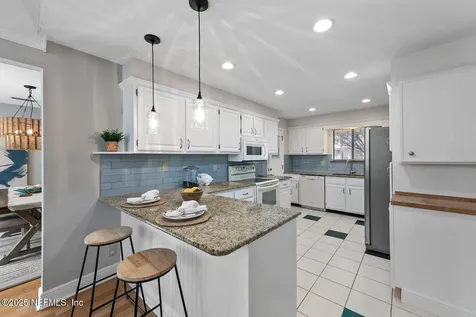 1893 Sea Oats Drive Atlantic Beach FL 32233