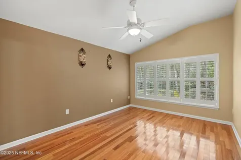 9110 Honeybee Lane Jacksonville FL 32256