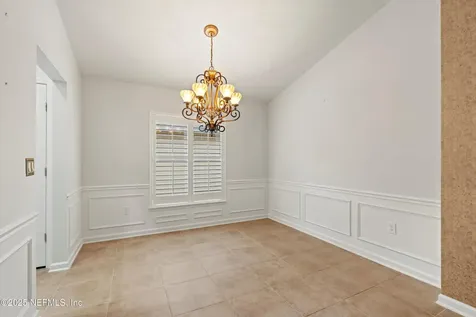 9110 Honeybee Lane Jacksonville FL 32256