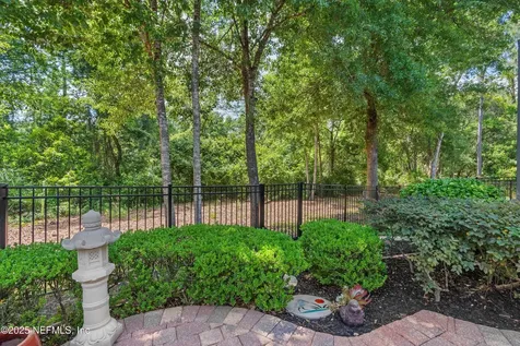9110 Honeybee Lane Jacksonville FL 32256