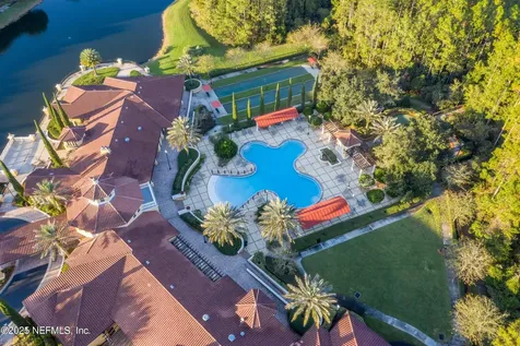 9110 Honeybee Lane Jacksonville FL 32256