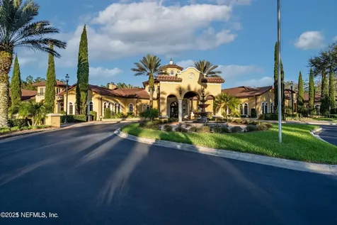 9110 Honeybee Lane Jacksonville FL 32256
