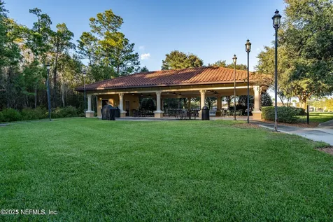9110 Honeybee Lane Jacksonville FL 32256