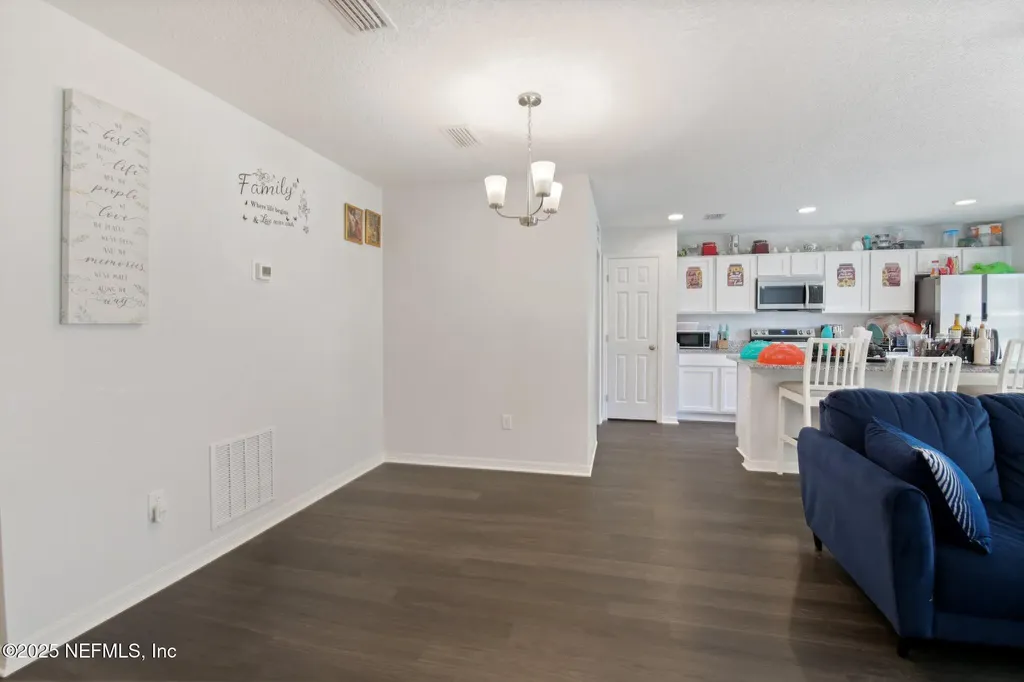 6212 Leona Street Jacksonville FL 32219