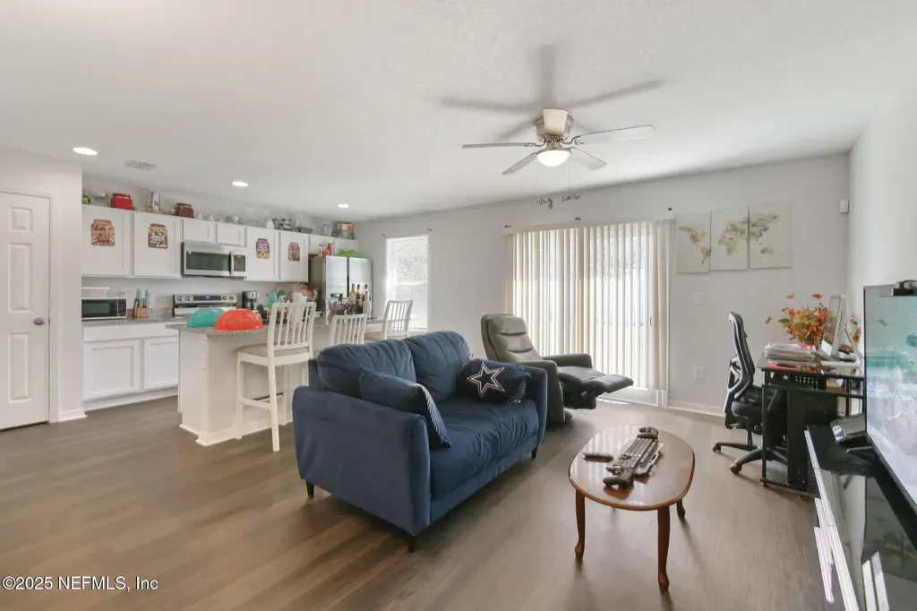 6212 Leona Street Jacksonville FL 32219
