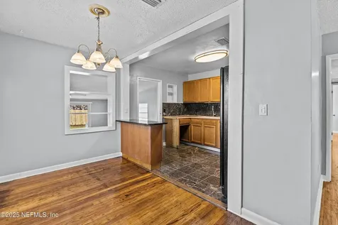 2130 Almira Street Jacksonville FL 32211