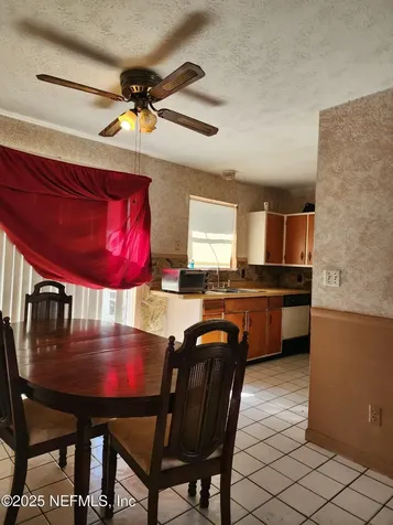 1014 La Marche Drive Jacksonville FL 32205