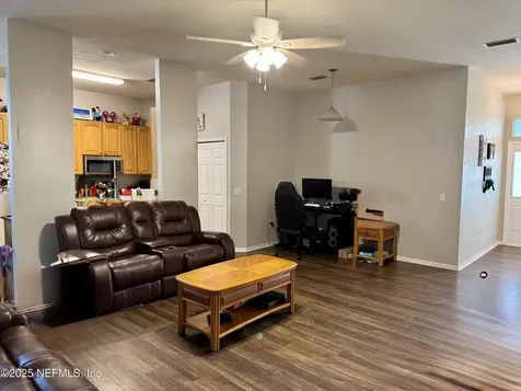 2325 NW 145th Drive Newberry FL 32669