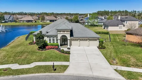 1382 Coopers Hawk Way Middleburg FL 32068