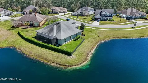 1382 Coopers Hawk Way Middleburg FL 32068