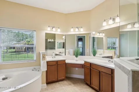 1382 Coopers Hawk Way Middleburg FL 32068