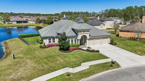 1382 Coopers Hawk Way Middleburg FL 32068