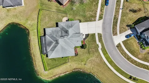 1382 Coopers Hawk Way Middleburg FL 32068