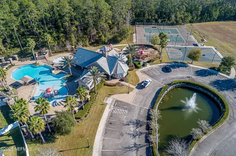 1382 Coopers Hawk Way Middleburg FL 32068