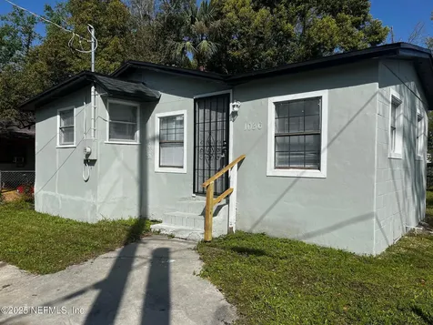 1036 Carrie Street Jacksonville FL 32209