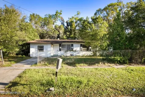7567 Strato Road Jacksonville FL 32210