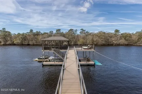 9839 NW 38th Terrace Branford FL 32008