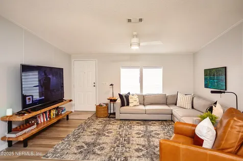 9839 NW 38th Terrace Branford FL 32008