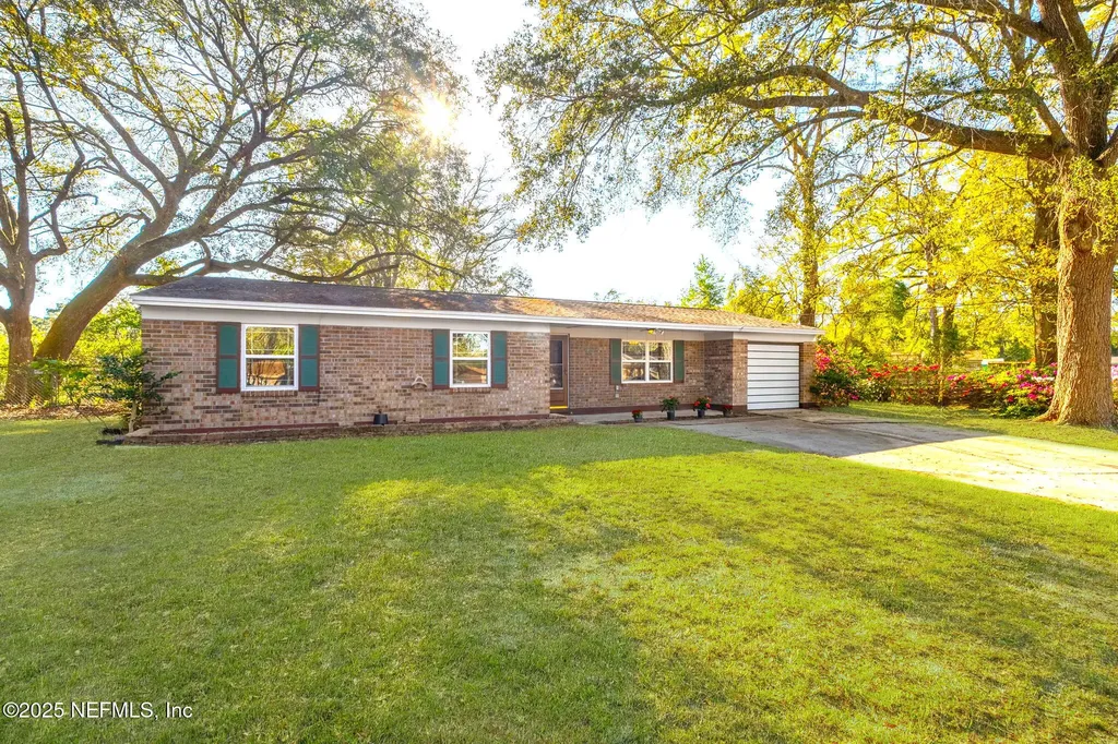 4248 Key Vega Court Jacksonville FL 32218