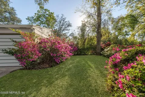 4248 Key Vega Court Jacksonville FL 32218