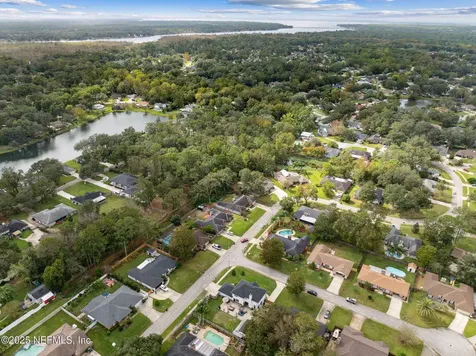 12465 Ivy Woods Court Jacksonville FL 32258
