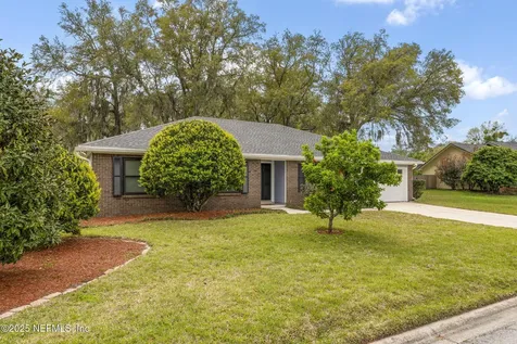 4336 Gentle Knoll Drive N Jacksonville FL 32258