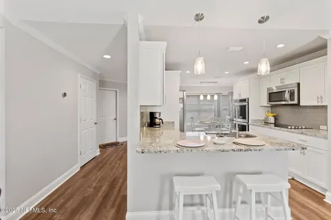 8535 Lori Ann Court Jacksonville FL 32220