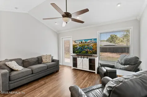 8535 Lori Ann Court Jacksonville FL 32220