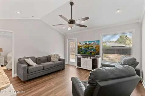 8535 Lori Ann Court Jacksonville FL 32220