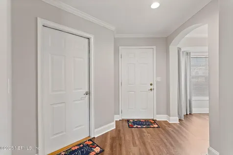 8535 Lori Ann Court Jacksonville FL 32220