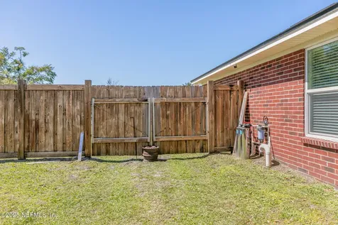 8535 Lori Ann Court Jacksonville FL 32220