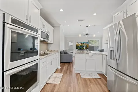8535 Lori Ann Court Jacksonville FL 32220