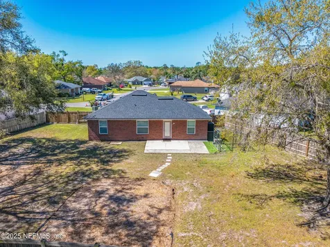 8535 Lori Ann Court Jacksonville FL 32220