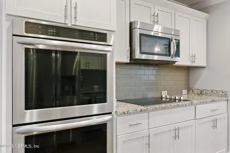 8535 Lori Ann Court Jacksonville FL 32220