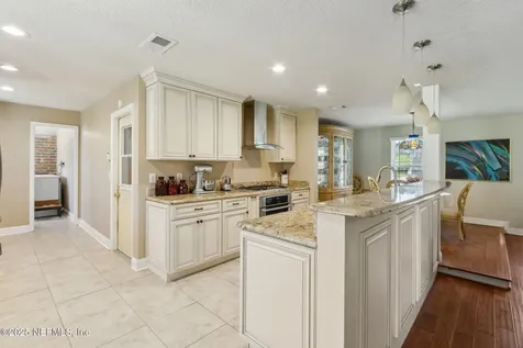 15321 Cape Drive S Jacksonville FL 32226