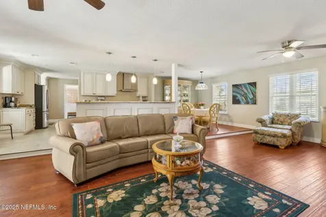 15321 Cape Drive S Jacksonville FL 32226
