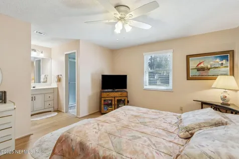 15321 Cape Drive S Jacksonville FL 32226