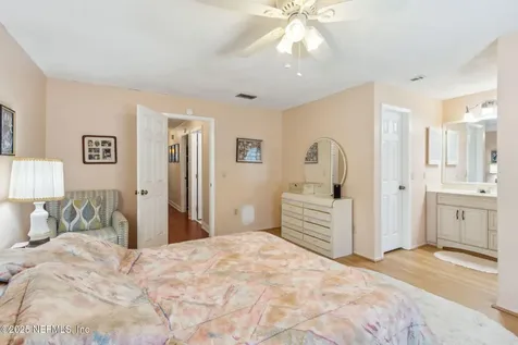 15321 Cape Drive S Jacksonville FL 32226