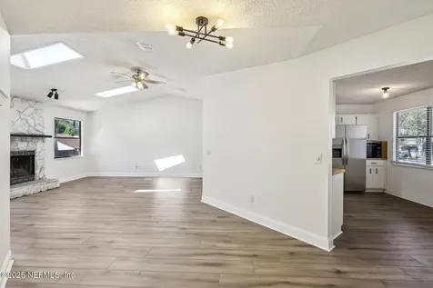 1468 Classic Oak Court Jacksonville FL 32225