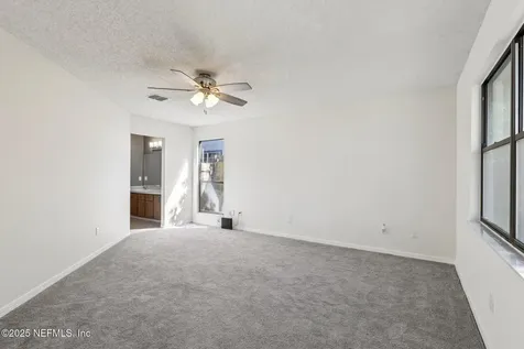 1468 Classic Oak Court Jacksonville FL 32225