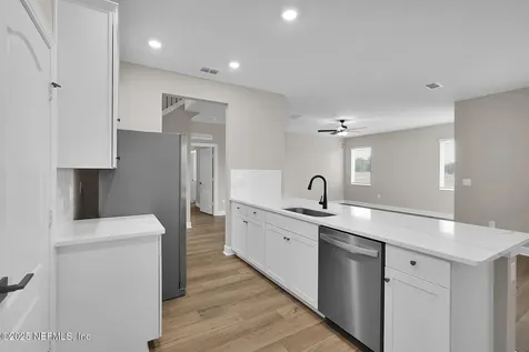 2118 Black Glass Place Middleburg FL 32068