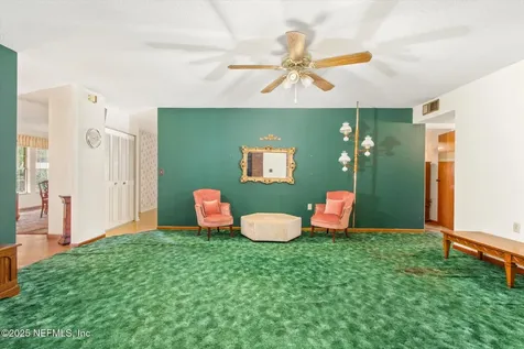 111 Nancy Place Palatka FL 32177