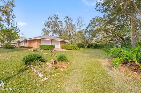 111 Nancy Place Palatka FL 32177
