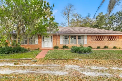 111 Nancy Place Palatka FL 32177