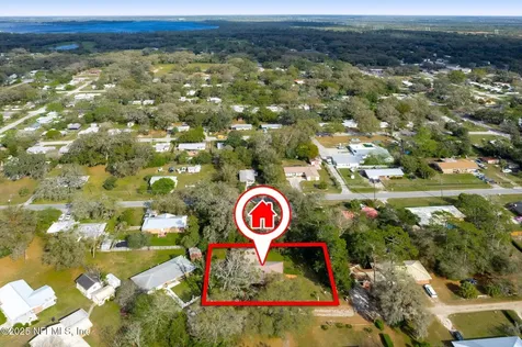 111 Nancy Place Palatka FL 32177