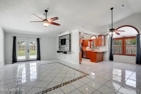 4752 Riverine Drive Jacksonville FL 32210