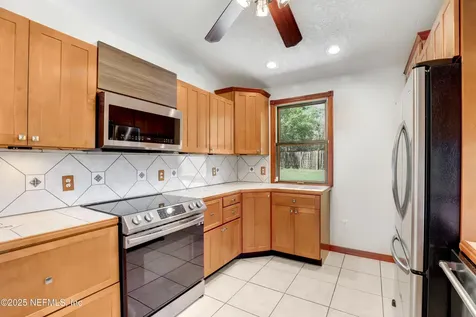 4752 Riverine Drive Jacksonville FL 32210